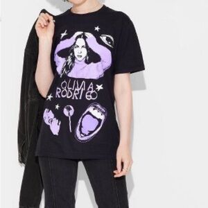 Olivia Rodrigo Graphic T-Shirt Size Large
